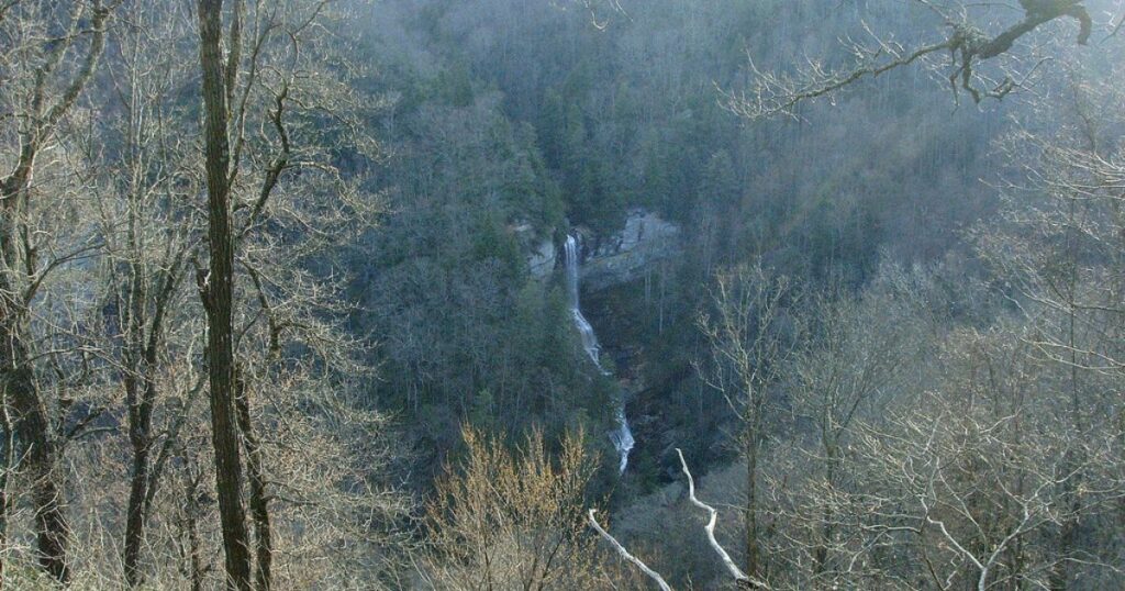 Raven-Cliff-Falls