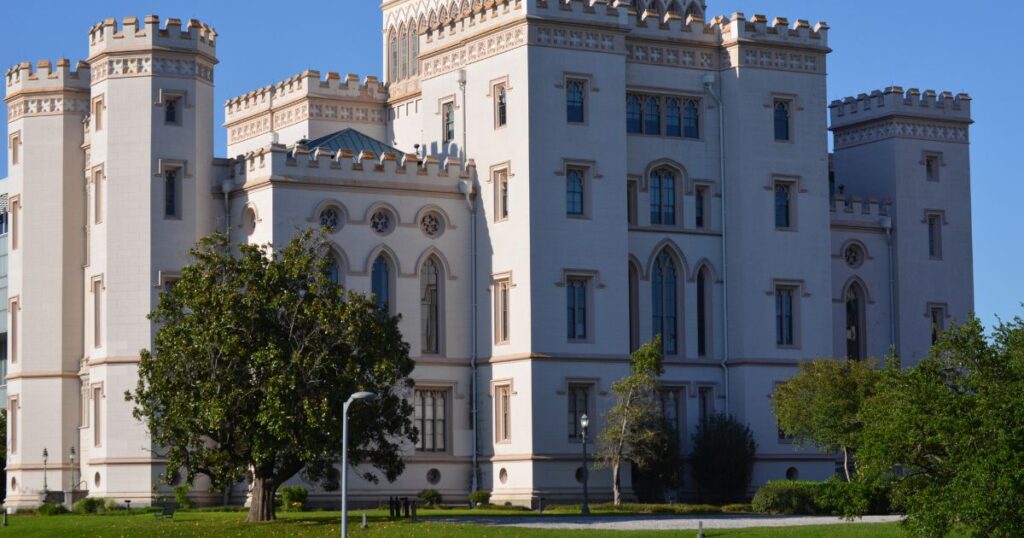 Louisiana's-Old-State-Capitol