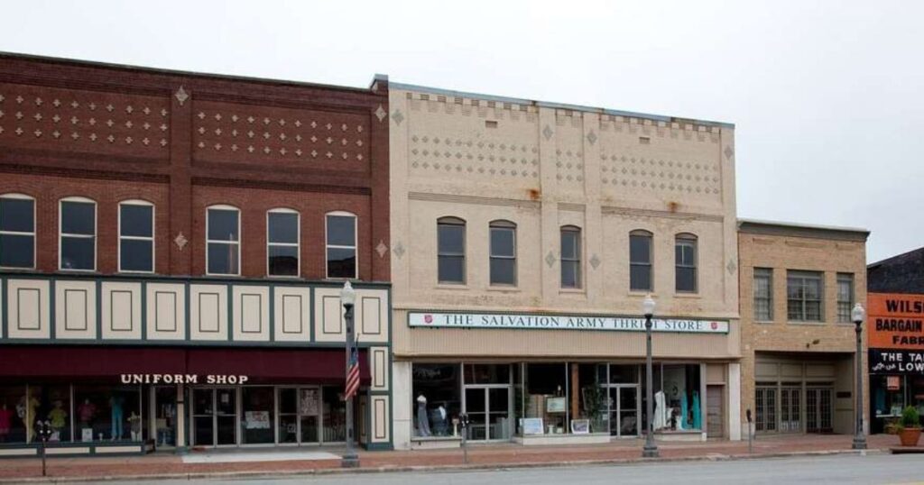 historic-downtown-in-florence